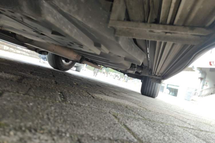 Used Toyota RAV4 2013 2.5L Automatic 4x4 Elite Edition Chassis Front Left