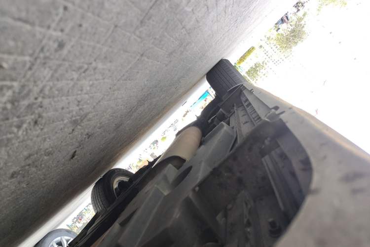 Used Toyota RAV4 2013 2.5L Automatic 4x4 Elite Edition Chassis Front Right