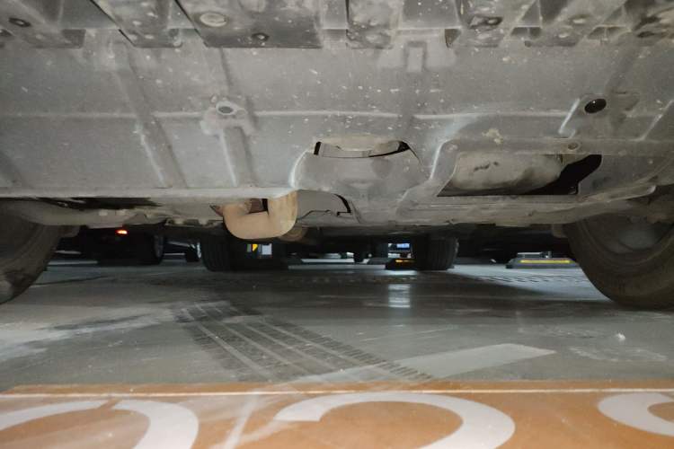 Used Toyota RAV4 2013 2.5L Automatic 4x4 Luxury Edition Chassis Front