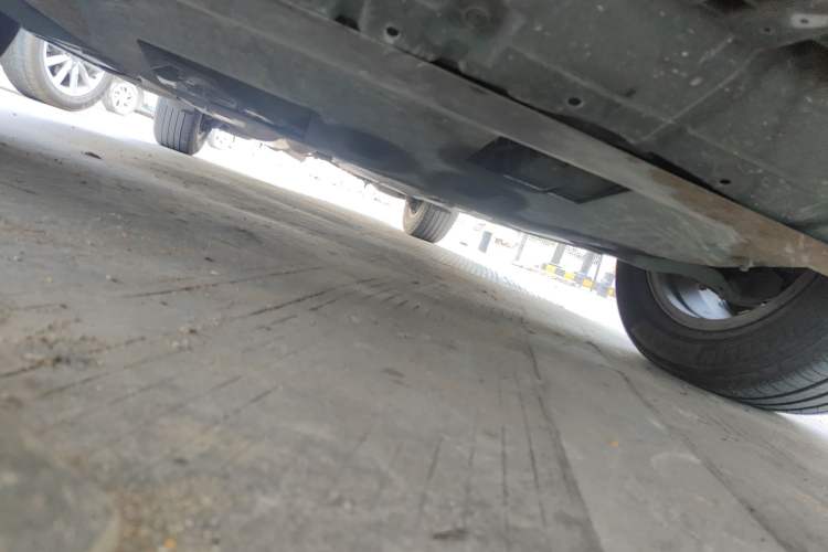 Used Toyota RAV4 2013 2.0L CVT Two-Wheel Drive Urban Edition Chassis Front