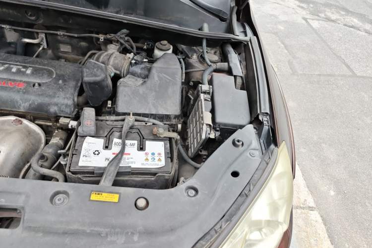 Used Toyota RAV4 2013 Special Edition 2.0L Automatic Elite Engine Bay Left