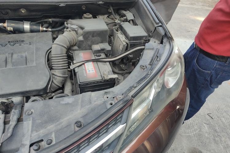 Used Toyota RAV4 2013 2.0L CVT Two-Wheel Drive Urban Edition Engine Bay Left