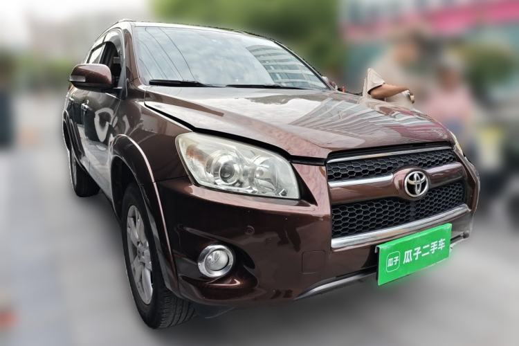 Used Toyota RAV4 2013 Special Edition 2.0L Automatic Elite Front Right 45 Deg