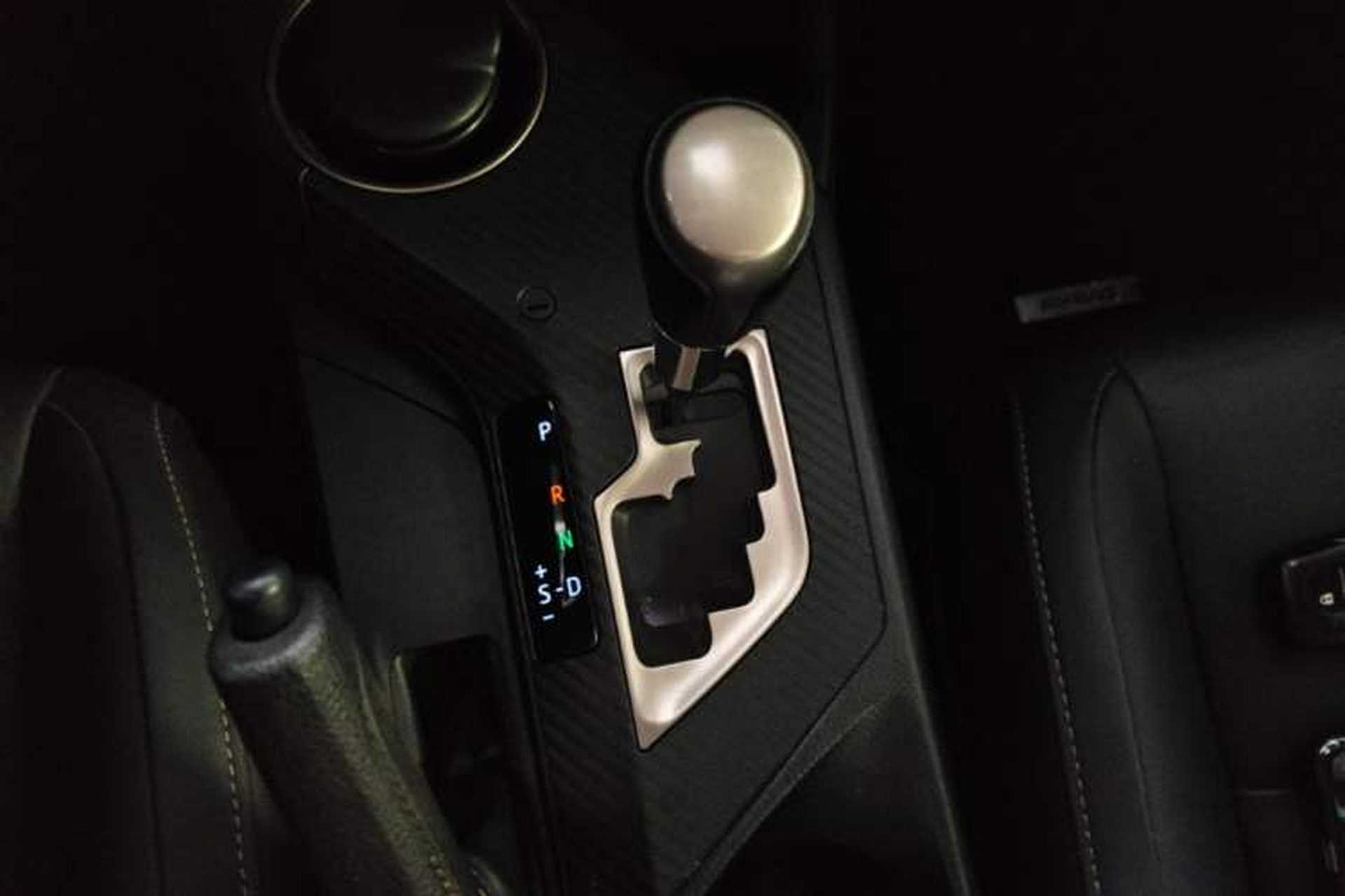 Used Toyota RAV4 2013 2.5L Automatic 4x4 Elite Edition Gear Lever
