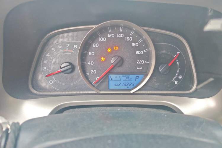 Used Toyota RAV4 2013 2.0L CVT Two-Wheel Drive Urban Edition Instrument Cluster