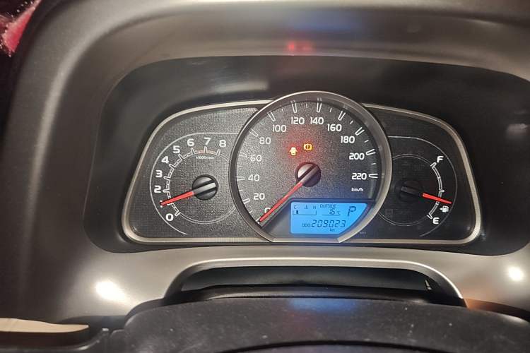 Used Toyota RAV4 2013 2.0L CVT Two-Wheel Drive Urban Edition Instrument Cluster