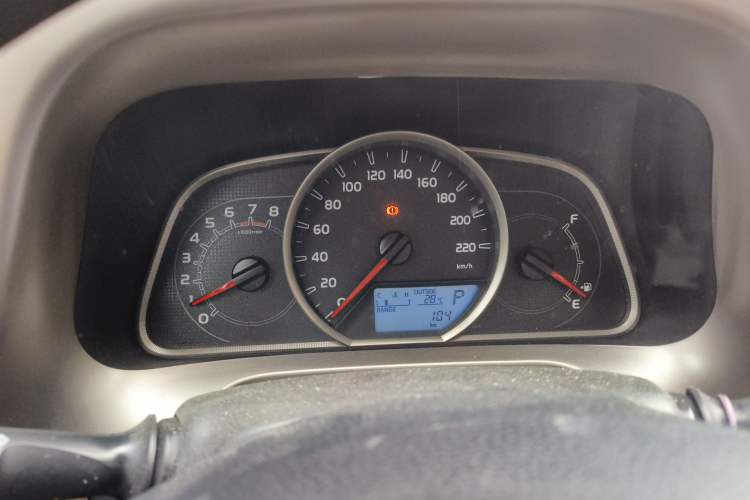 Used Toyota RAV4 2013 2.0L CVT Two-Wheel Drive Urban Edition Instrument Cluster