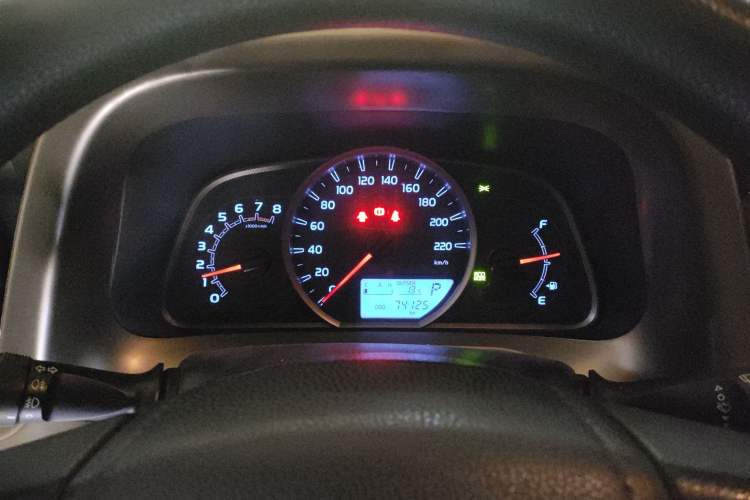 Used Toyota RAV4 2013 2.0L CVT Two-Wheel Drive Urban Edition Instrument Cluster