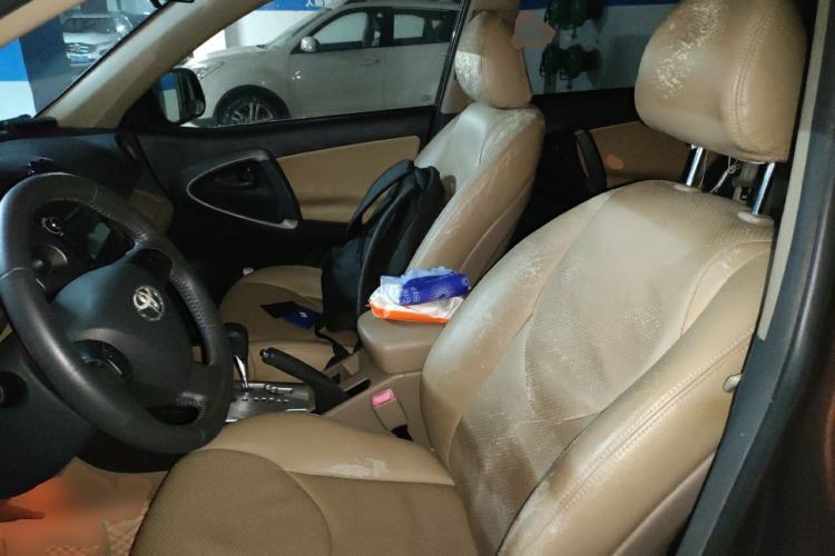 Used Toyota RAV4 2013 Special Edition 2.0L Automatic Classic Left Front Seat