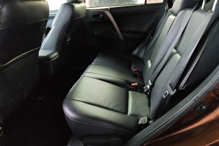 Used Toyota RAV4 2013 2.5L Automatic 4x4 Elite Edition Left Rear Seat