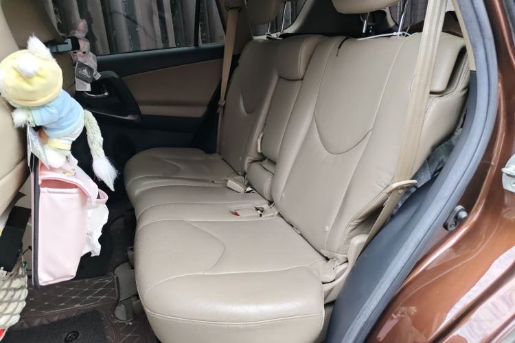 Used Toyota RAV4 2013 Special Edition 2.0L Automatic Elite Left Rear Seat