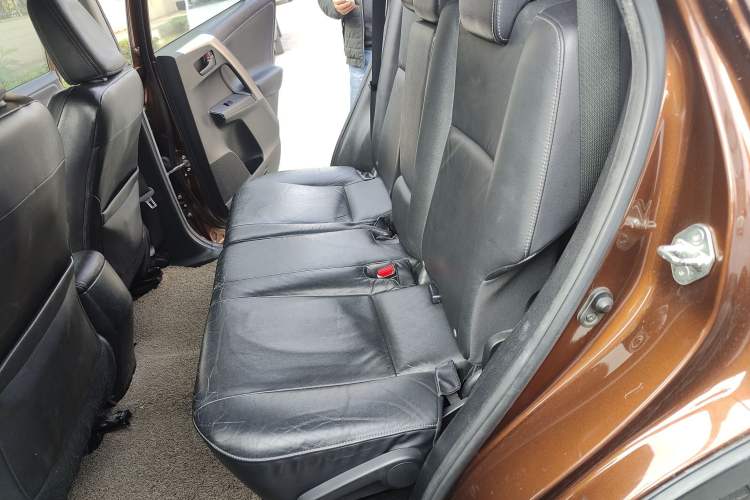 Used Toyota RAV4 2013 2.5L Automatic 4x4 Elite Edition Left Rear Seat