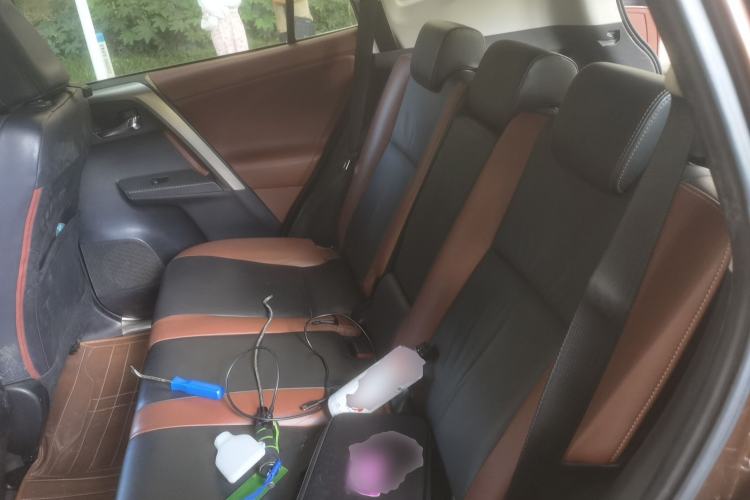 Used Toyota RAV4 2013 2.5L Automatic 4x4 Luxury Edition Left Rear Seat