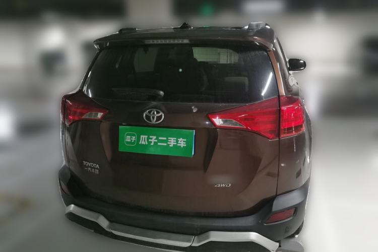 Used Toyota RAV4 2013 2.0L CVT Four-Wheel Drive New Edition Rear