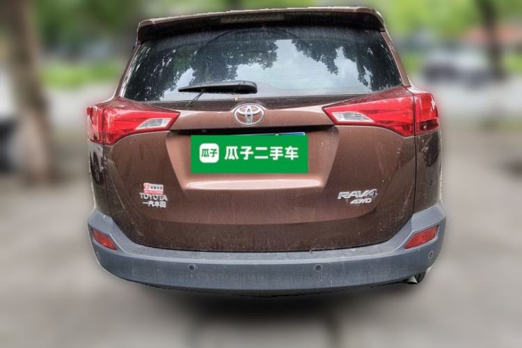 Used Toyota RAV4 2013 2.0L CVT Four-Wheel Drive New Edition Rear
