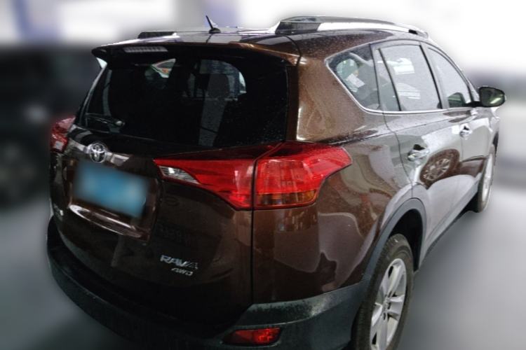 Used Toyota RAV4 2013 2.5L Automatic 4x4 Elite Edition Rear Right 45 Deg