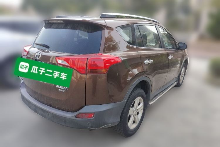 Used Toyota RAV4 2013 2.5L Automatic 4x4 Elite Edition Rear Right 45 Deg