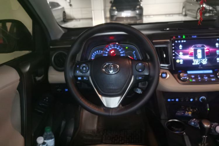 Used Toyota RAV4 2013 2.0L CVT Four-Wheel Drive New Edition Steering Wheel