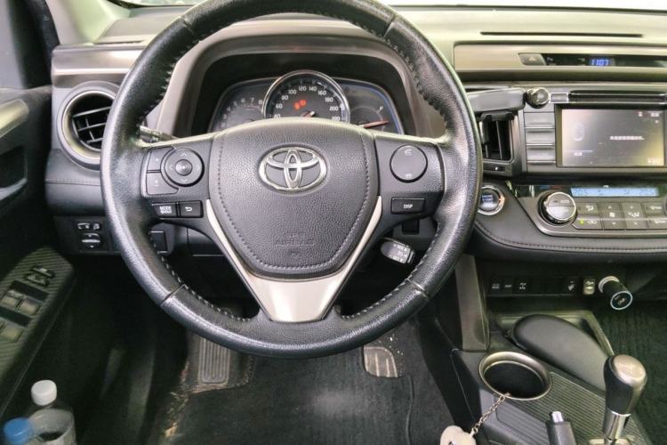 Used Toyota RAV4 2013 2.0L CVT Four-Wheel Drive New Edition Steering Wheel