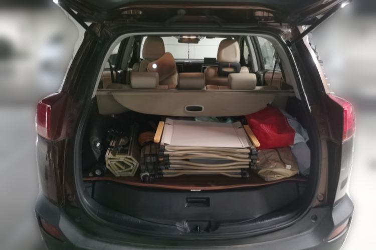 Used Toyota RAV4 2013 2.0L CVT Four-Wheel Drive New Edition Trunk