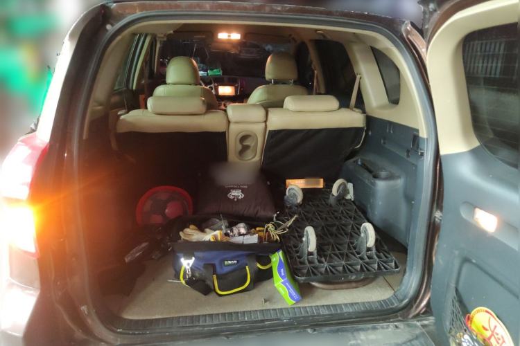 Used Toyota RAV4 2013 Special Edition 2.0L Automatic Classic Trunk