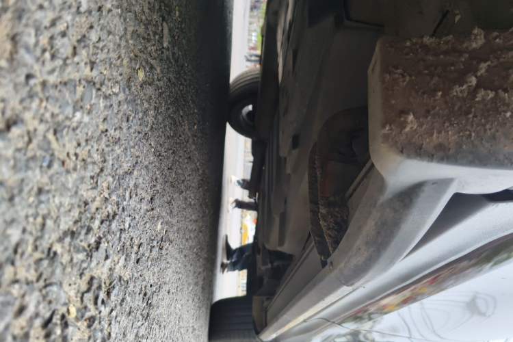 Used Toyota RAV4 2013 2.5L Automatic 4x4 Luxury Edition Chassis Front Left