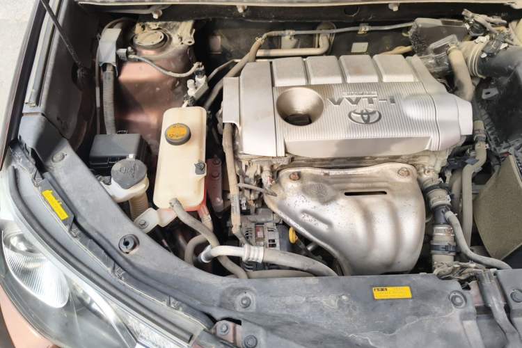 Used Toyota RAV4 2013 2.5L Automatic 4x4 Luxury Edition Engine Bay Right