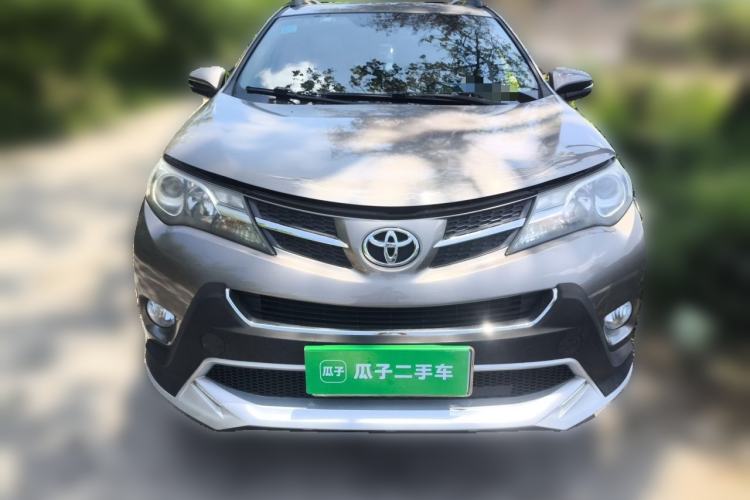 Used Toyota RAV4 2013 2.0L CVT Four-Wheel Drive New Edition Front