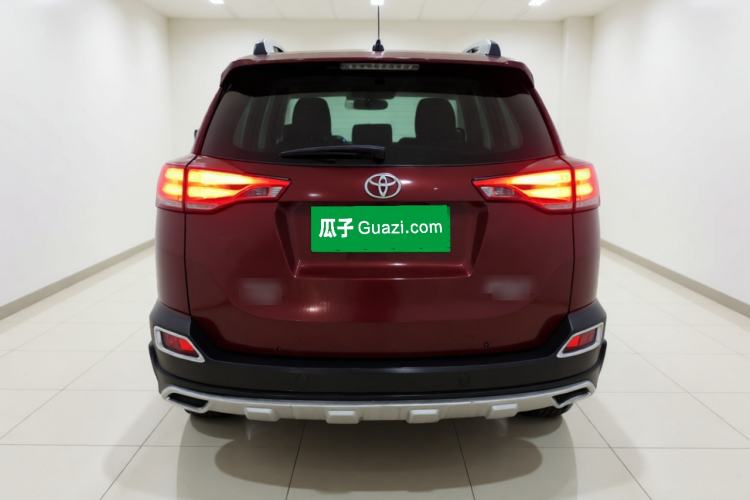 Used Toyota RAV4 2013 2.0L CVT Four-Wheel Drive New Edition Rear