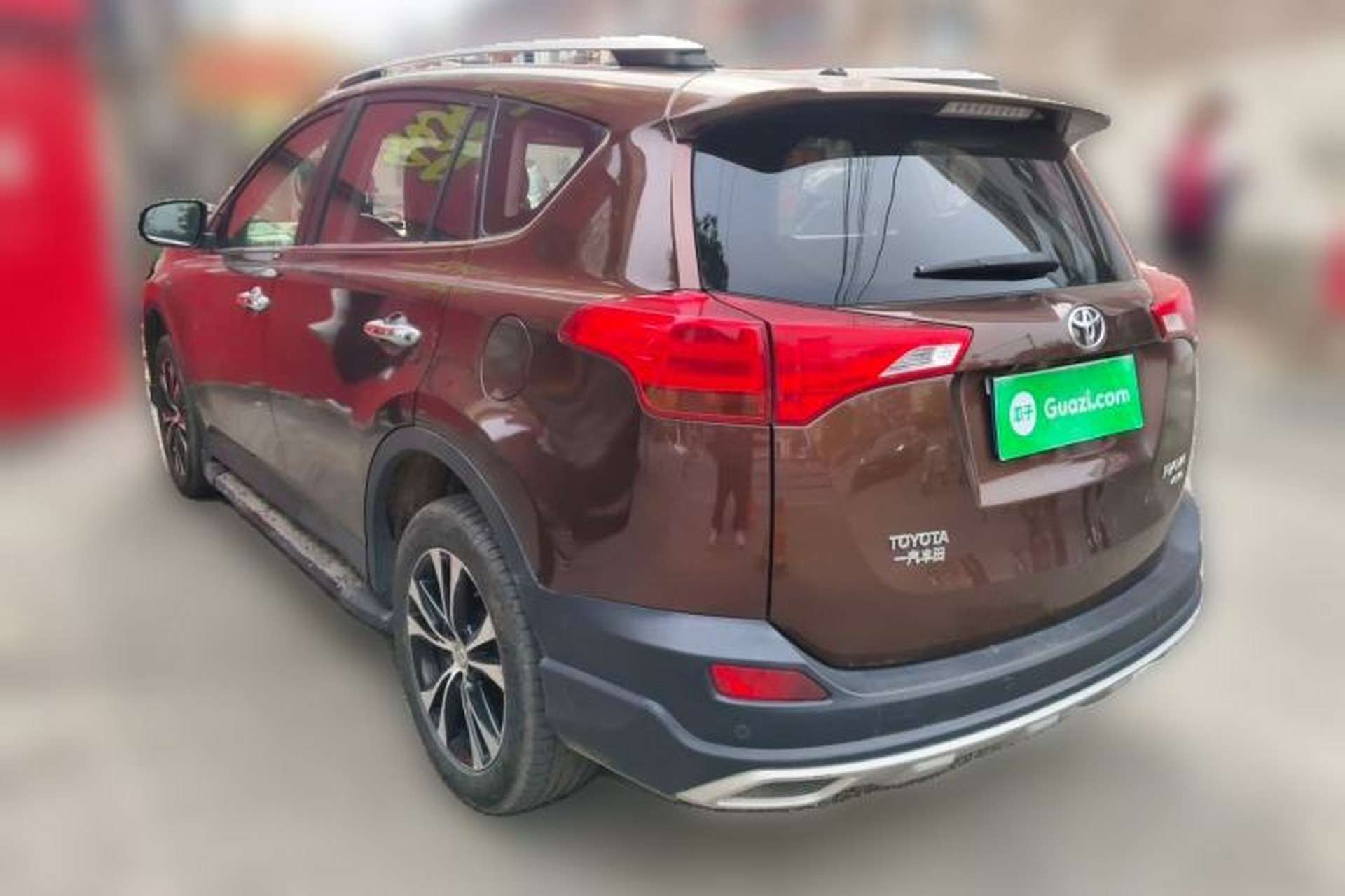 Used Toyota RAV4 2013 2.5L Automatic 4x4 Luxury Edition Rear Left 45 Deg