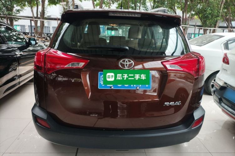 Used Toyota RAV4 2013 2.0L CVT Two-Wheel Drive Urban Edition Rear
