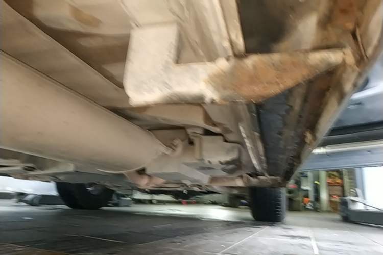 Used Toyota RAV4 2013 2.5L Automatic 4x4 Elite Edition Right Side Sill