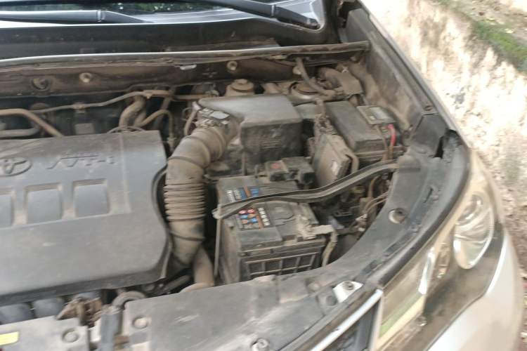 Used Toyota RAV4 2013 2.0L Manual Two-Wheel Drive Urban Edition Engine Bay Left