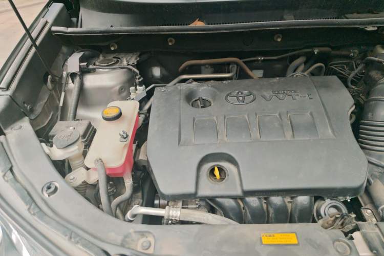 Used Toyota RAV4 2013 2.0L CVT Four-Wheel Drive New Edition Engine Bay Right