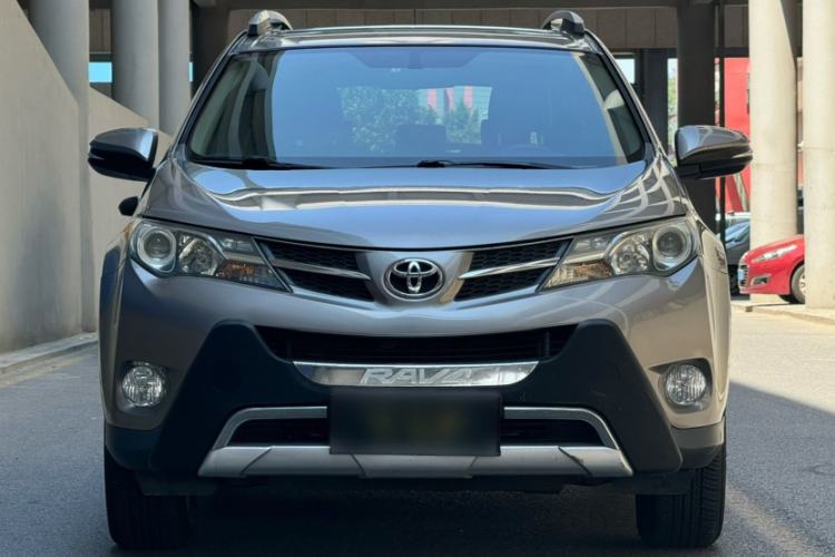 Used Toyota RAV4 2013 2.0L CVT Four-Wheel Drive New Edition Exterior 2