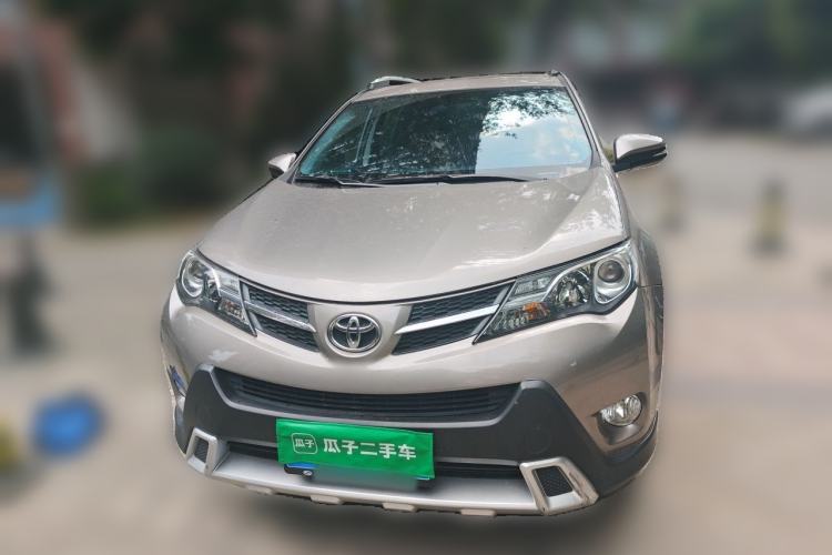 Used Toyota RAV4 2013 2.0L CVT Four-Wheel Drive New Edition Front