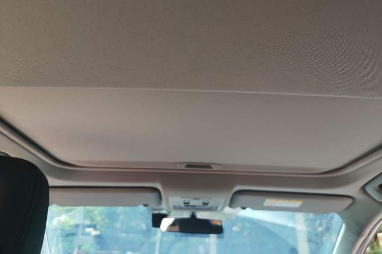 Used Toyota RAV4 2013 2.0L CVT Four-Wheel Drive New Edition Headliner