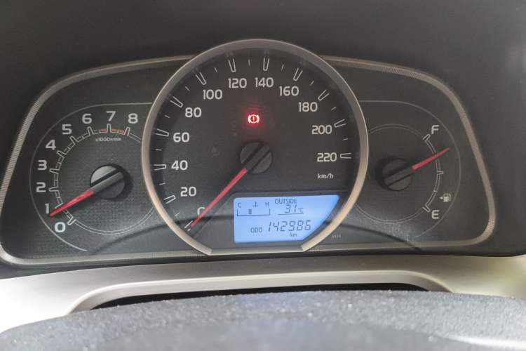 Used Toyota RAV4 2013 2.0L Manual Two-Wheel Drive Urban Edition Instrument Cluster