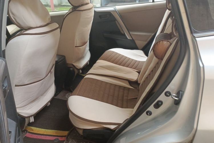 Used Toyota RAV4 2013 2.0L Manual Two-Wheel Drive Urban Edition Left Rear Seat