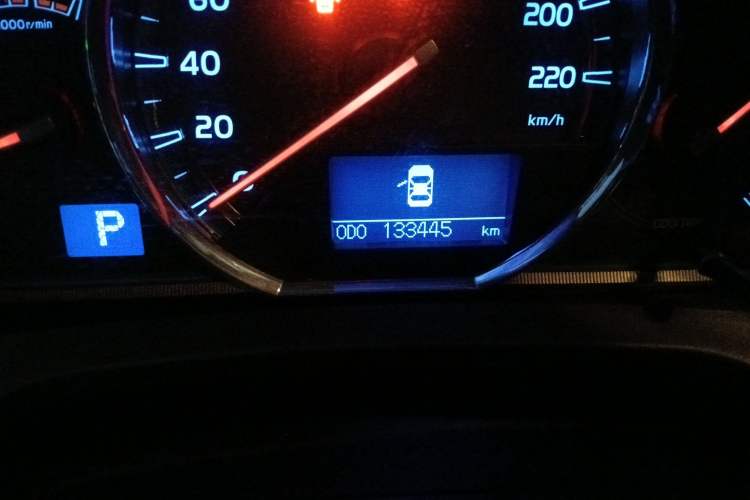 Used Toyota RAV4 2013 2.0L CVT Four-Wheel Drive New Edition Odometer Close Up