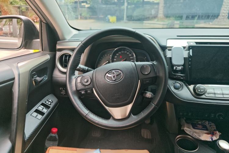 Used Toyota RAV4 2013 2.0L CVT Four-Wheel Drive New Edition Steering Wheel