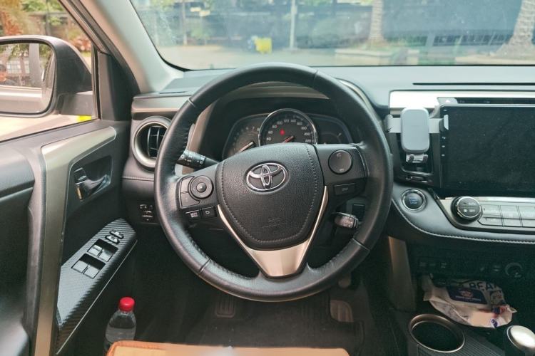 Used Toyota RAV4 2013 2.0L CVT Four-Wheel Drive New Edition Steering Wheel