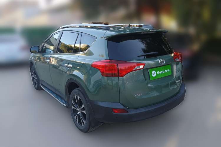 Used Toyota RAV4 2013 2.5L Automatic 4x4 Luxury Edition Rear Left 45 Deg