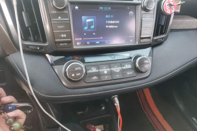 Used Toyota RAV4 2013 2.0L CVT Four-Wheel Drive Fashion Edition Audio And AC Panel
