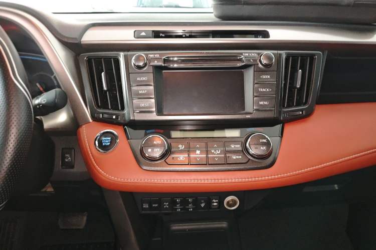 Used Toyota RAV4 2013 2.5L Automatic 4x4 Prestige Edition Audio And AC Panel