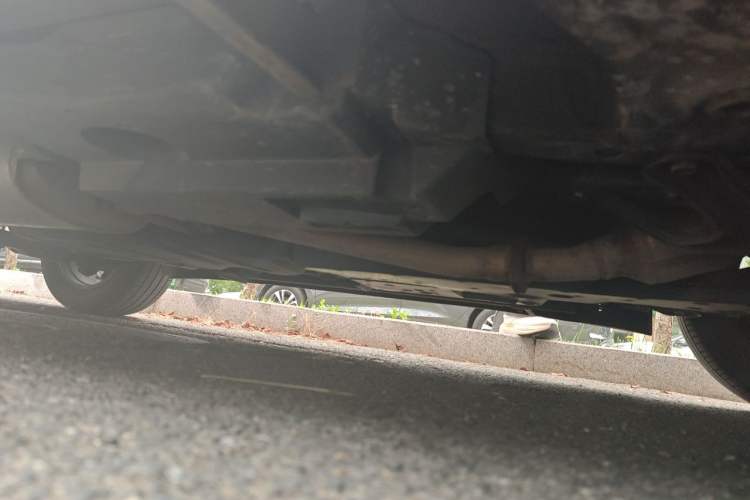 Used Toyota RAV4 2013 2.5L Automatic 4x4 Prestige Edition Chassis Front Right