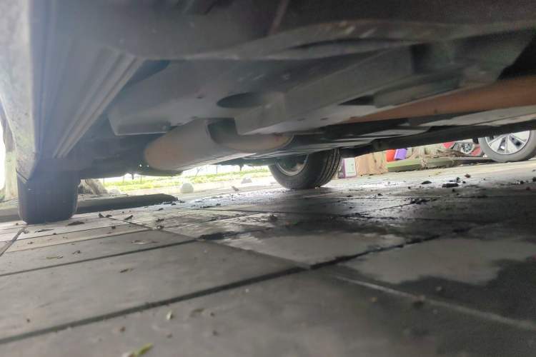 Used Toyota RAV4 2013 2.5L Automatic 4x4 Elite Edition Chassis Front Right