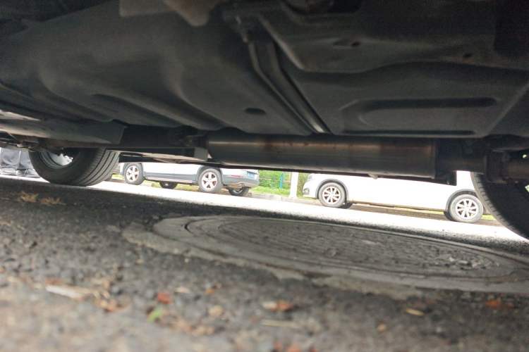 Used Toyota RAV4 2013 2.5L Automatic 4x4 Prestige Edition Chassis Rear Left