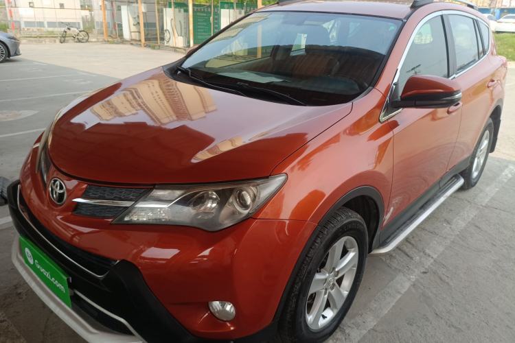 Used Toyota RAV4 2013 2.0L CVT Two-Wheel Drive Urban Edition Guazi used car, China used car export, Used car for sale, Used  cars, Cheapest cars for sale
