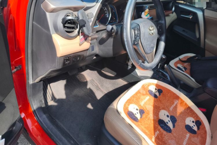 Used Toyota RAV4 2013 2.0L CVT Four-Wheel Drive New Edition Driver Seat